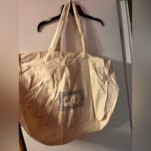 Gucci tote bag